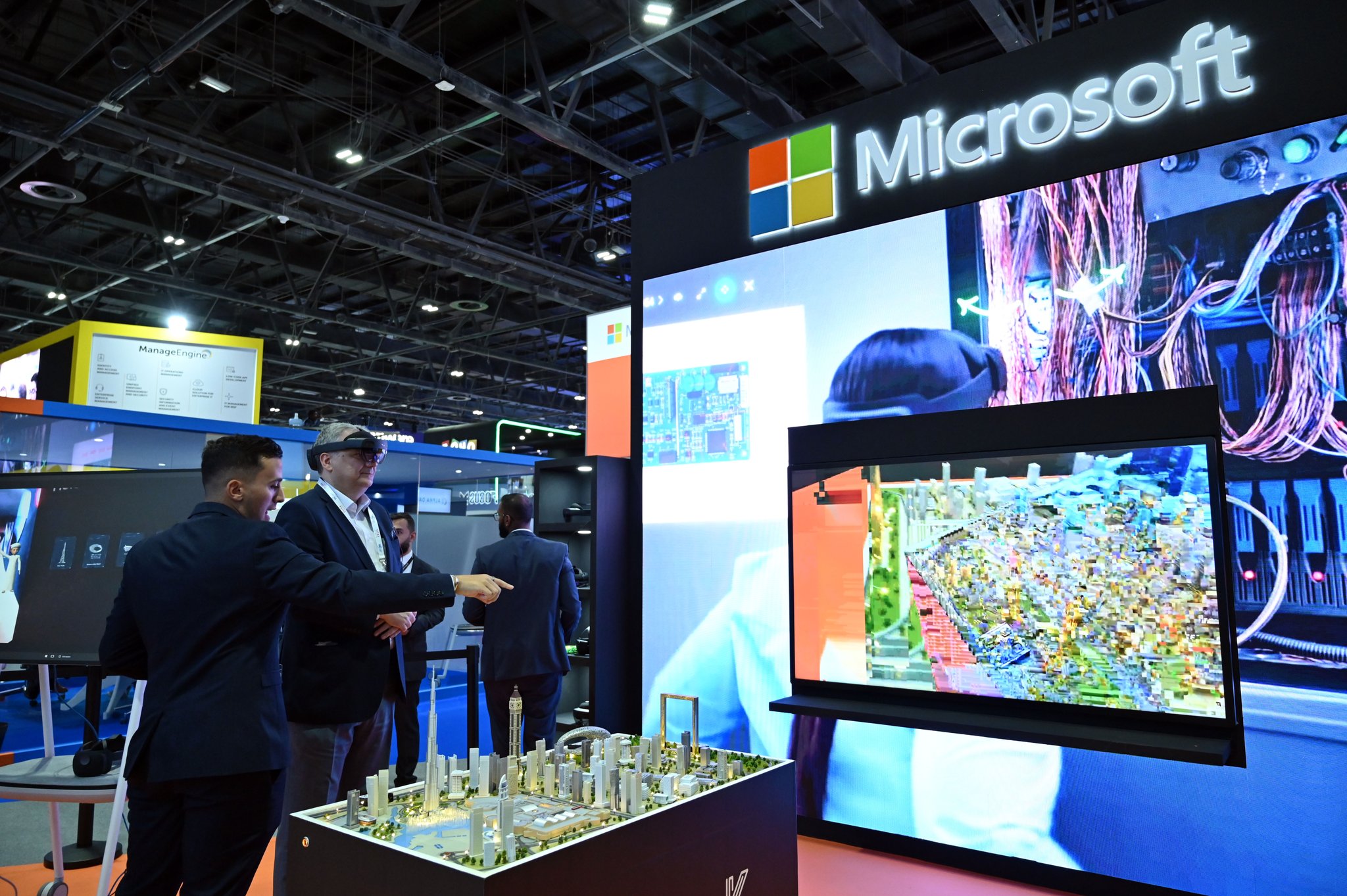 GITEX Global 2022 – Microsoft showcases mixed reality, security solutions